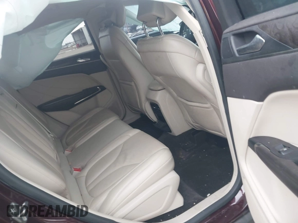 2017 Lincoln MKC Reserve z VIN 5LMCJ3C90HUL72098, wystawiony jako IAAI lot #41300727 z przebiegiem 74 507 mil mil oraz . Historia ofert i sprzedaży dostępna na DreamBid. Obrazek 8.