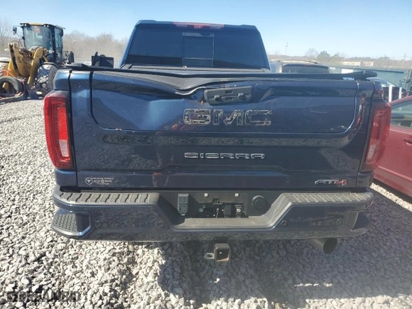 2021 GMC Sierra 2500HD AT4 with VIN 1GT49PEY6MF295624, listed as a Copart auction lot 46704185 with 42,292 mi miles and Clean Title. Bid and sale history available at carsss.com. Image 6.