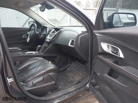 2013 Chevrolet Equinox LT with VIN 2GNFLNE39D6328927, listed as a IAAI auction lot 41481316 with 240,619 mi miles. Bid and sale history available at carsss.com. Image 5.