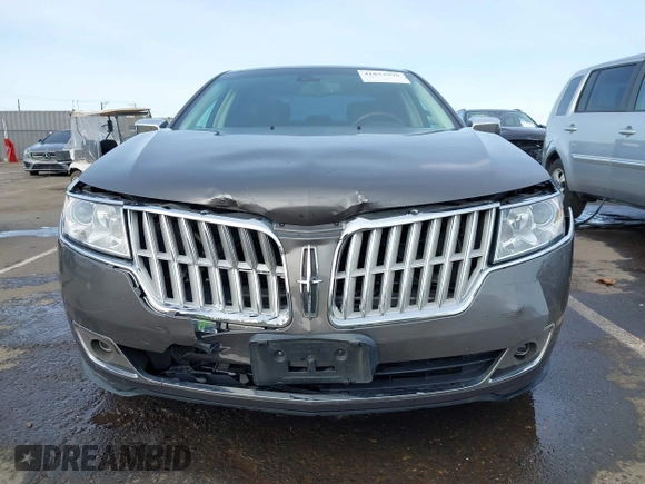2011 Lincoln MKZ Hybrid with VIN 3LNDL2L39BR775289, listed as a IAAI auction lot 41834998 with 131,985 mi miles. Bid and sale history available at carsss.com. Image 6.