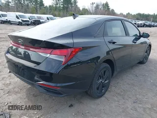 2022 Hyundai Elantra SEL z VIN KMHLS4AG8NU340311, wystawiony jako IAAI lot #42041259 z przebiegiem 37 144 mil mil oraz . Historia ofert i sprzedaży dostępna na DreamBid. Obrazek 4.