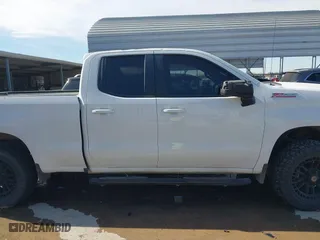 2019 Chevrolet Silverado 1500 LT with VIN 1GCRYDED9KZ239788, listed as a IAAI auction lot 41342379 with 93,872 mi miles. Bid and sale history available at carsss.com. Image 13.