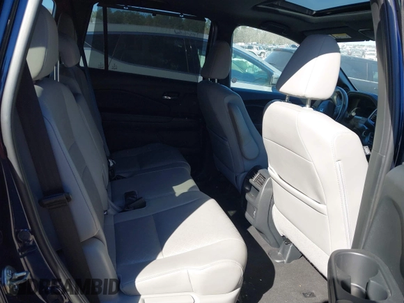 2020 Honda Passport EX-L with VIN 5FNYF7H58LB005866, listed as a IAAI auction lot 41695363 with Not provided miles and . Bid and sale history available at DreamBid. Image 8.