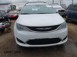 2017 Chrysler Pacifica Limited with VIN 2C4RC1GG0HR598664, listed as a IAAI auction lot 42138539 with 95,934 mi miles and . Bid and sale history available at DreamBid. Image 13.