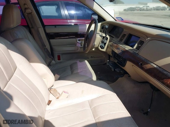 2006 Mercury Grand Marquis LS Premium with VIN 2MEHM75W36X603000, listed as a IAAI auction lot 41804840 with 171,898 mi miles. Bid and sale history available at carsss.com. Image 5.