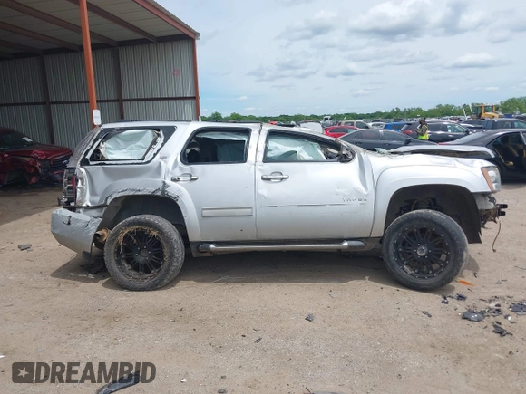 2014 Chevrolet Tahoe LT with VIN 1GNSKBE02ER147079, listed as a IAAI auction lot 42204312 with Not provided miles and . Bid and sale history available at DreamBid. Image 14.