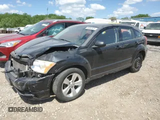 2010 Dodge Caliber SXT z VIN 1B3CB4HA5AD590395, wystawiony jako Copart lot #56882325 z przebiegiem Nie podano mil oraz Szkoda całkowita • Salvage title. Historia ofert i sprzedaży dostępna na DreamBid. Obrazek 1.
