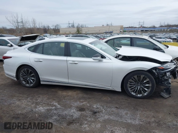 2018 Lexus LS with VIN JTHC51FF2J5002867, listed as a IAAI auction lot 41901468 with 102,602 mi miles. Bid and sale history available at carsss.com. Image 13.