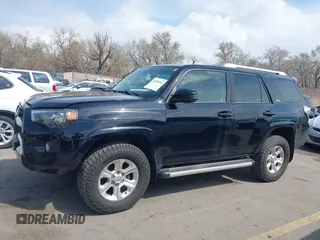 2018 Toyota 4Runner SR5 with VIN JTEBU5JR0J5546028, listed as a IAAI auction lot 41938341 with 70,975 mi miles. Bid and sale history available at carsss.com. Image 14.