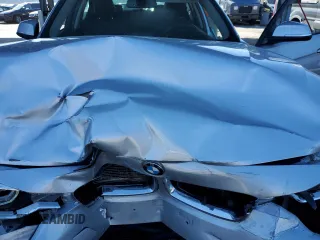 2018 BMW 3 Series 320i with VIN WBA8A9C59JAD26869, listed as a Copart auction lot 47503935 with 127,627 mi miles and Salvage Title. Bid and sale history available at carsss.com. Image 11.