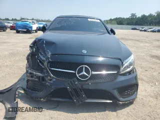 2018 Mercedes-Benz C 300 z VIN WDDWK4KB7JF666142, wystawiony jako Copart lot #62640204 z przebiegiem 58 159 mil mil oraz Szkoda całkowita • Salvage title. Historia ofert i sprzedaży dostępna na DreamBid. Obrazek 5.
