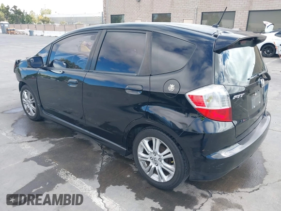 2010 Honda Fit Sport with VIN JHMGE8H4XAS024218, listed as a IAAI auction lot 42758417 with 181,218 mi miles and . Bid and sale history available at DreamBid. Image 3.
