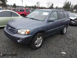 2007 Toyota Highlander w/3rd Row with VIN JTEEP21A670193071, listed as a IAAI auction lot 41861569 with 122,843 mi miles. Bid and sale history available at carsss.com. Image 2.