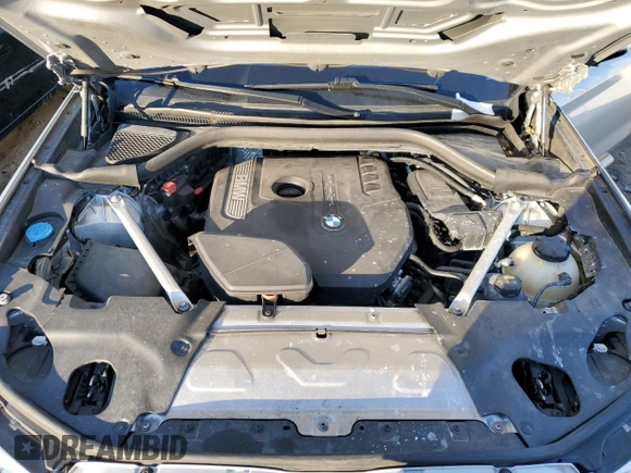 2019 BMW X4 xDrive30i z VIN 5UXUJ3C58KLG55436, wystawiony jako Copart lot #47272485 z przebiegiem 123 473 mil mil oraz Szkoda całkowita • Salvage title. Historia ofert i sprzedaży dostępna na DreamBid. Obrazek 12.