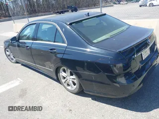 2010 Mercedes-Benz E 550 Luxury с VIN WDDHF9AB0AA136555, выставлен на аукционе IAAI как лот 42069576 с пробегом 129 775 миль миль и . История ставок и продаж доступна на DreamBid. Изображение 3.