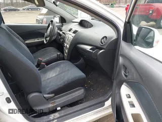 2008 Toyota Yaris with VIN JTDBT923681208403, listed as a IAAI auction lot 41944498 with 185,352 mi miles and . Bid and sale history available at DreamBid. Image 5.