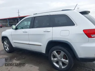 2013 Jeep Grand Cherokee Overland with VIN 1C4RJECG5DC648593, listed as a IAAI auction lot 41576630 with 187,098 mi miles. Bid and sale history available at carsss.com. Image 15.