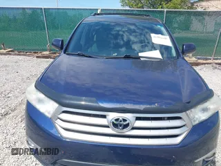 2012 Toyota Highlander Limited with VIN 5TDYK3EH0CS072699, listed as a IAAI auction lot 41861645 with 183,815 mi miles and . Bid and sale history available at DreamBid. Image 6.