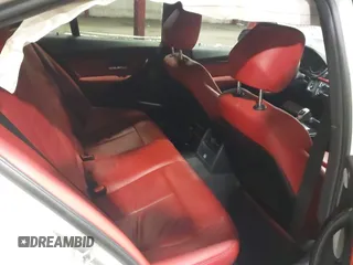 2013 BMW 3 Series 335i с VIN WBA3A9G50DNP37947, выставлен на аукционе IAAI как лот 41568877 с пробегом 82 467 миль миль и . История ставок и продаж доступна на DreamBid. Изображение 8.
