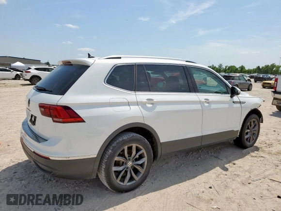 2023 Volkswagen Tiguan SE with VIN 3VV3B7AX7PM117286, listed as a Copart auction lot 57418985 with 21,162 mi miles and Salvage title. Bid and sale history available at DreamBid. Image 3.