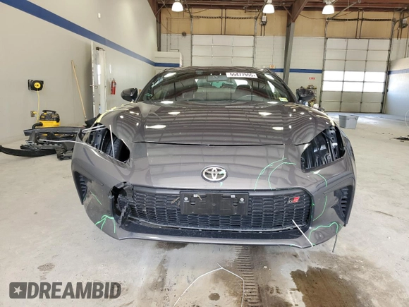 2023 Toyota 86 Premium z VIN JF1ZNBF18P8763745, wystawiony jako Copart lot #55477555 z przebiegiem 45 477 mil mil oraz Szkoda całkowita • Salvage title. Historia ofert i sprzedaży dostępna na DreamBid. Obrazek 5.