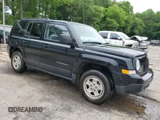 2017 Jeep Patriot Sport with VIN 1C4NJRBB1HD143808, listed as a Copart auction lot 58302235 with 136,123 mi miles and Salvage title. Bid and sale history available at DreamBid. Image 4.