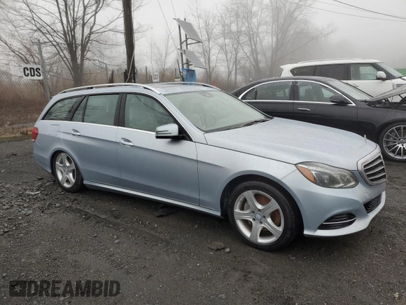 2016 Mercedes-Benz E-Class E 350 Luxury with VIN WDDHH8JB5GB327007, listed as a Copart auction lot 49380865 with 13,380 mi miles and Salvage Title. Bid and sale history available at carsss.com. Image 4.