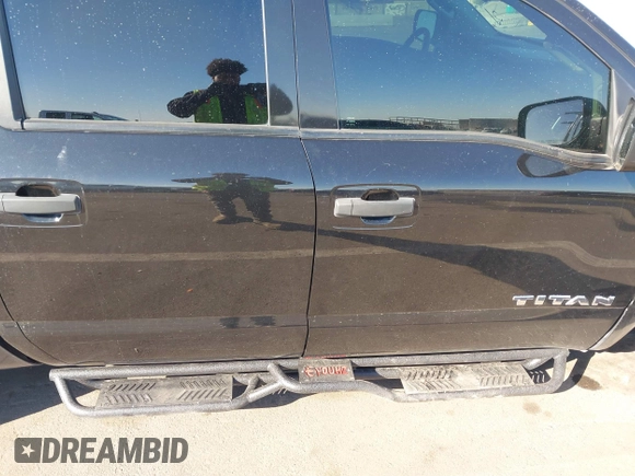 2018 Nissan Titan SV with VIN 1N6AA1EK8JN502029, listed as a IAAI auction lot 41308013 with Not Provided miles. Bid and sale history available at carsss.com. Image 12.