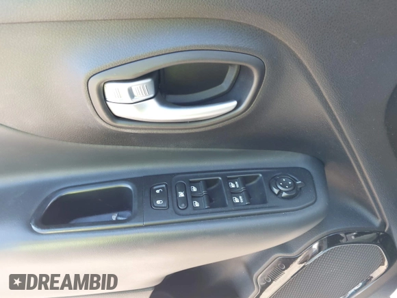 2018 Jeep Renegade Latitude with VIN ZACCJABB1JPH40117, listed as a IAAI auction lot 41676837 with 166,858 mi miles and . Bid and sale history available at DreamBid. Image 19.