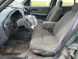 1997 Oldsmobile Cutlass Supreme S z VIN 1G3WH52MXVF317238, wystawiony jako Copart lot #53523905 z przebiegiem 135 925 mil mil oraz Szkody całkowita. Historia ofert i sprzedaży dostępna na DreamBid. Obrazek 7.