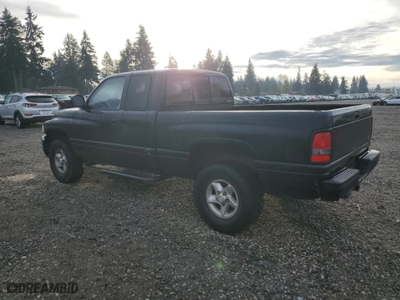 1999 Dodge Ram 1500 with VIN 3B7HF13Z7XM530362, listed as a Copart auction lot 83762804 with 200,049 mi miles and Salvage Title. Bid and sale history available at carsss.com. Image 2.
