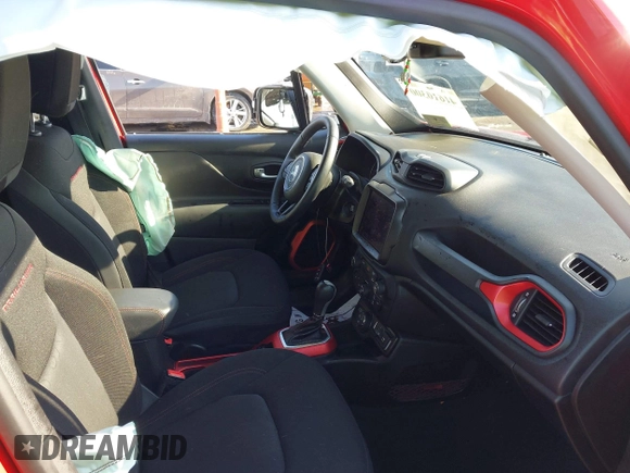 2022 Jeep Renegade Trailhawk with VIN ZACNJDC18NPN60863, listed as a IAAI auction lot 41610300 with 18,018 mi miles and . Bid and sale history available at DreamBid. Image 5.