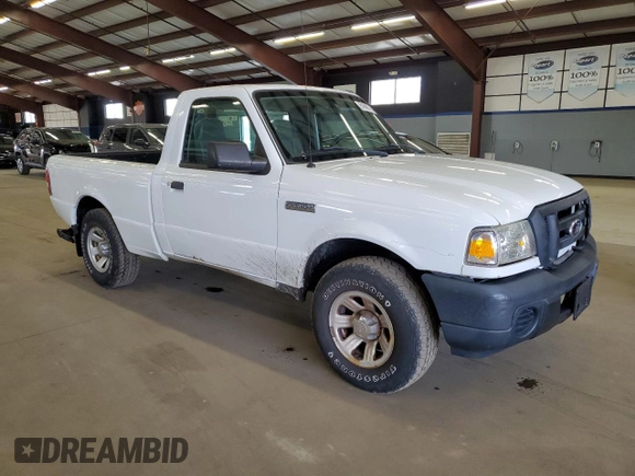 2008 Ford Ranger XL z VIN 1FTYR11U78PB04889, wystawiony jako Copart lot #51990015 z przebiegiem 64 030 mil mil oraz Czysty tytuł • Clean title. Historia ofert i sprzedaży dostępna na DreamBid. Obrazek 4.
