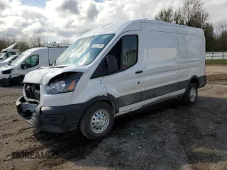 2023 Ford Transit Cargo z VIN 1FTBR2C86PKB48101, wystawiony jako Copart lot #53875785 z przebiegiem 6 003 mil mil oraz Szkoda całkowita • Salvage title. Historia ofert i sprzedaży dostępna na DreamBid. Obrazek 1.