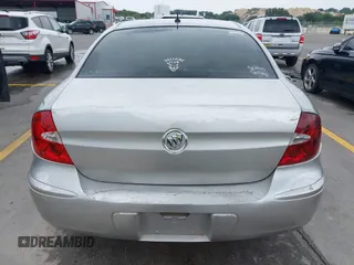 2007 Buick LaCrosse CX with VIN 2G4WC582271249382, listed as a IAAI auction lot 42285783 with 173,858 mi miles and . Bid and sale history available at DreamBid. Image 16.