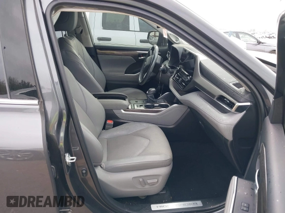 2021 Toyota Highlander Hybrid Limited with VIN 5TDYARAH0MS505144, listed as a IAAI auction lot 41804501 with 40,907 mi miles and . Bid and sale history available at DreamBid. Image 5.
