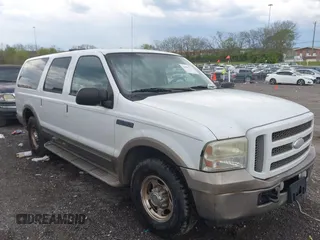 2005 Ford Excursion Eddie Bauer z VIN 1FMNU44L05ED40163, wystawiony jako IAAI lot #41989162 z przebiegiem 416 163 mil mil oraz . Historia ofert i sprzedaży dostępna na DreamBid. Obrazek 13.