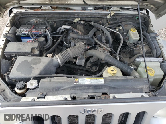 2007 Jeep Wrangler Unlimited X with VIN 1J4GA39177L178712, listed as a Copart auction lot 52965875 with 187,063 mi miles and Clean title. Bid and sale history available at DreamBid. Image 11.