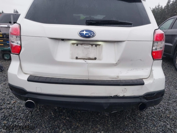 2016 Subaru Forester 2.0XT Premium with VIN JF2SJGDC1GH504685, listed as a IAAI auction lot 41444148 with 138,188 mi miles. Bid and sale history available at carsss.com. Image 6.