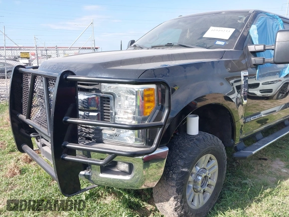 2017 Ford F-250 Lariat с VIN 1FT7W2BT2HEB89913, выставлен на аукционе IAAI как лот 41949233 с пробегом Не указан миль и . История ставок и продаж доступна на DreamBid. Изображение 6.