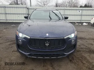 2017 Maserati Levante S z VIN ZN661YUS6HX243802, wystawiony jako Copart lot #49290435 z przebiegiem 103 207 mil mil oraz Szkoda całkowita • Salvage title. Historia ofert i sprzedaży dostępna na DreamBid. Obrazek 5.