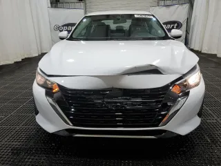 2025 Nissan Sentra SV z VIN 3N1AB8CVXSY255562, wystawiony jako Copart lot #59797455 z przebiegiem 18 544 mil mil oraz Czysty tytuł • Clean title. Historia ofert i sprzedaży dostępna na DreamBid. Obrazek 5.