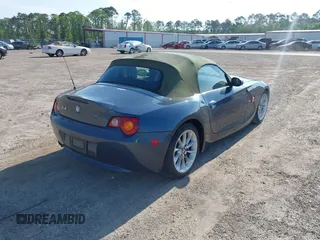 2003 BMW Z4 2.5i z VIN 4USBT33463LS45396, wystawiony jako IAAI lot #42323284 z przebiegiem 183 343 mil mil oraz . Historia ofert i sprzedaży dostępna na DreamBid. Obrazek 4.