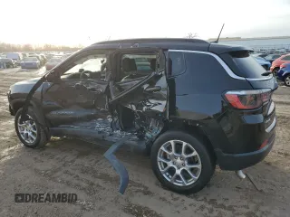 2024 Jeep Compass Latitude Lux с VIN 3C4NJDFN6RT101203, выставлен на аукционе Copart как лот 43558145 с пробегом 4 234 миль миль и На запчасти • Non repairable. История ставок и продаж доступна на DreamBid. Изображение 2.