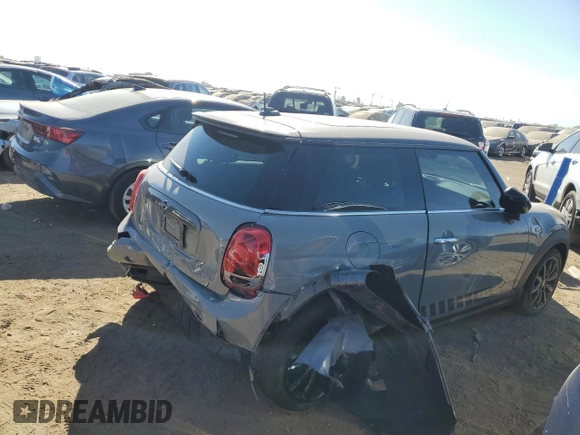 2021 MINI Hardtop Cooper SE with VIN WMWXP3C02M2N46832, listed as a Copart auction lot 74575194 with 28,968 mi miles and Salvage Title. Bid and sale history available at DreamBid. Image 3.