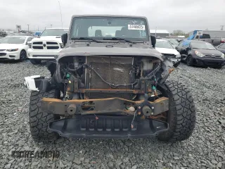 2017 Jeep Wrangler Sport z VIN 1C4AJWAG4HL650105, wystawiony jako Copart lot #57465425 z przebiegiem 85 821 mil mil oraz Szkoda całkowita • Salvage title. Historia ofert i sprzedaży dostępna na DreamBid. Obrazek 5.