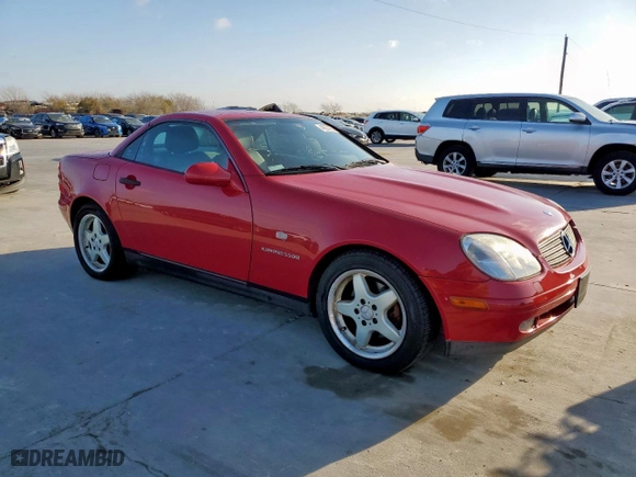 1998 Mercedes-Benz SLK-Class with VIN WDBKK47F7WF058115, listed as a Copart auction lot 46637955 with 118,385 mi miles and Clean Title. Bid and sale history available at carsss.com. Image 4.