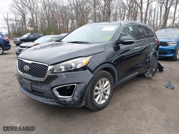 2016 Kia Sorento LX with VIN 5XYPG4A33GG003845, listed as a IAAI auction lot 41740973 with 73,234 mi miles. Bid and sale history available at carsss.com. Image 19.