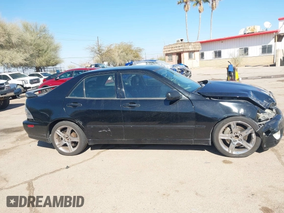 2001 Lexus IS 300/350 with VIN JTHBD182310028075, listed as a IAAI auction lot 41460311 with 232,847 mi miles and . Bid and sale history available at carsss.com. Image 13.
