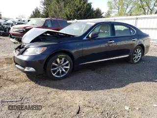 2008 Lexus LS 460 LWB with VIN JTHGL46FX85027700, listed as a Copart auction lot 54122595 with 198,182 mi miles and Salvage Title. Bid and sale history available at carsss.com. Image 1.